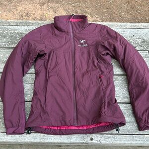 Arc’teryx woman’s jacket- beautiful red wine color